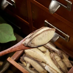 Chinese Campsis Grandiflora Root Herbal Medicine for Skin Care and Healing