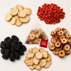 Chinese Herbal Tea 30 Pyramid Bags Ginseng Maca Goji Berry Mulberry Red Date Five Treasure Tea Stand Up Pouch Supply