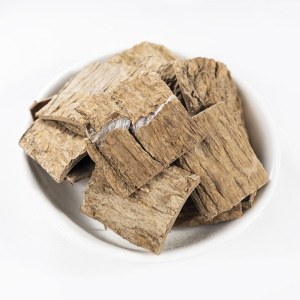 Dried Eucommia Bark Traditional Chinese Medicine Herbal Remedy