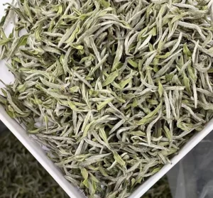 Loose White Tea Leaves