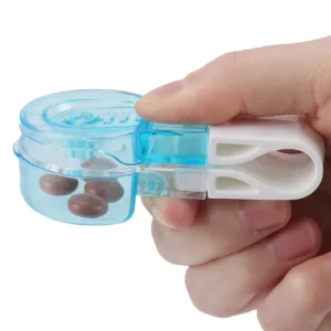 Mini Promotional Plastic Multifunction Chinese Tablet Cutter Medicine Cutter Portable Pill Cutter Crusher Elder Home