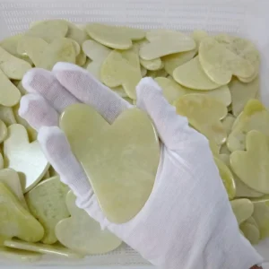 Natural Xiuyan Jade Heart Shape Gua Sha Board Custom Logo Facial Massage Stone Spa Beauty Gua Sha Scraper Tool