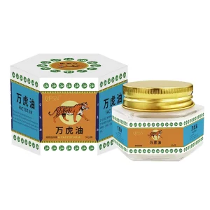 OEM ODM Herbal Nasal Inhaler Balm 30mL Pain Relief MSDS Certified Green Can