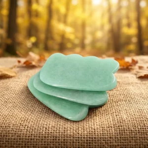 Wavy Edge Green Aventurine Gua Sha Board Natural Stone Scraping Massage Tool for Face Body Lymphatic Drainage
