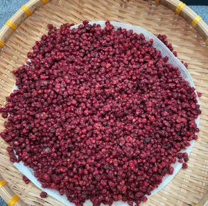 Wu Wei Zi Chinese Herbal Products Seeds Schisandrae Chinensis Fructus Health Foods Seasonings for Diet Spices